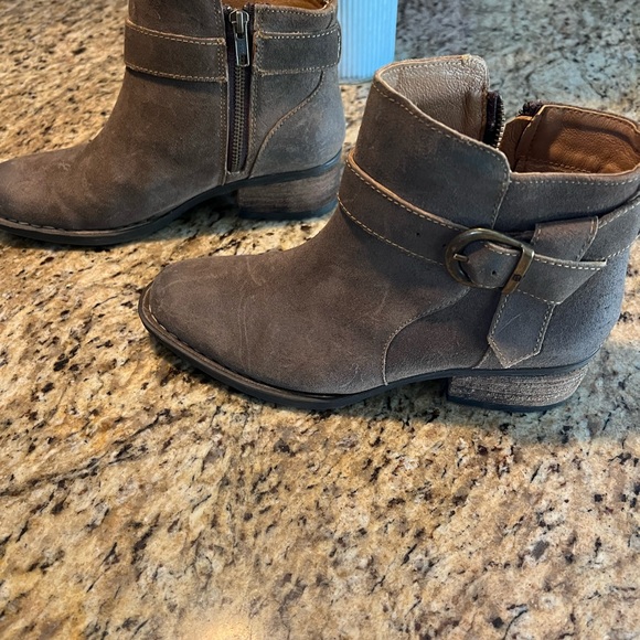 Cute womens ankle boots - Picture 2 of 7